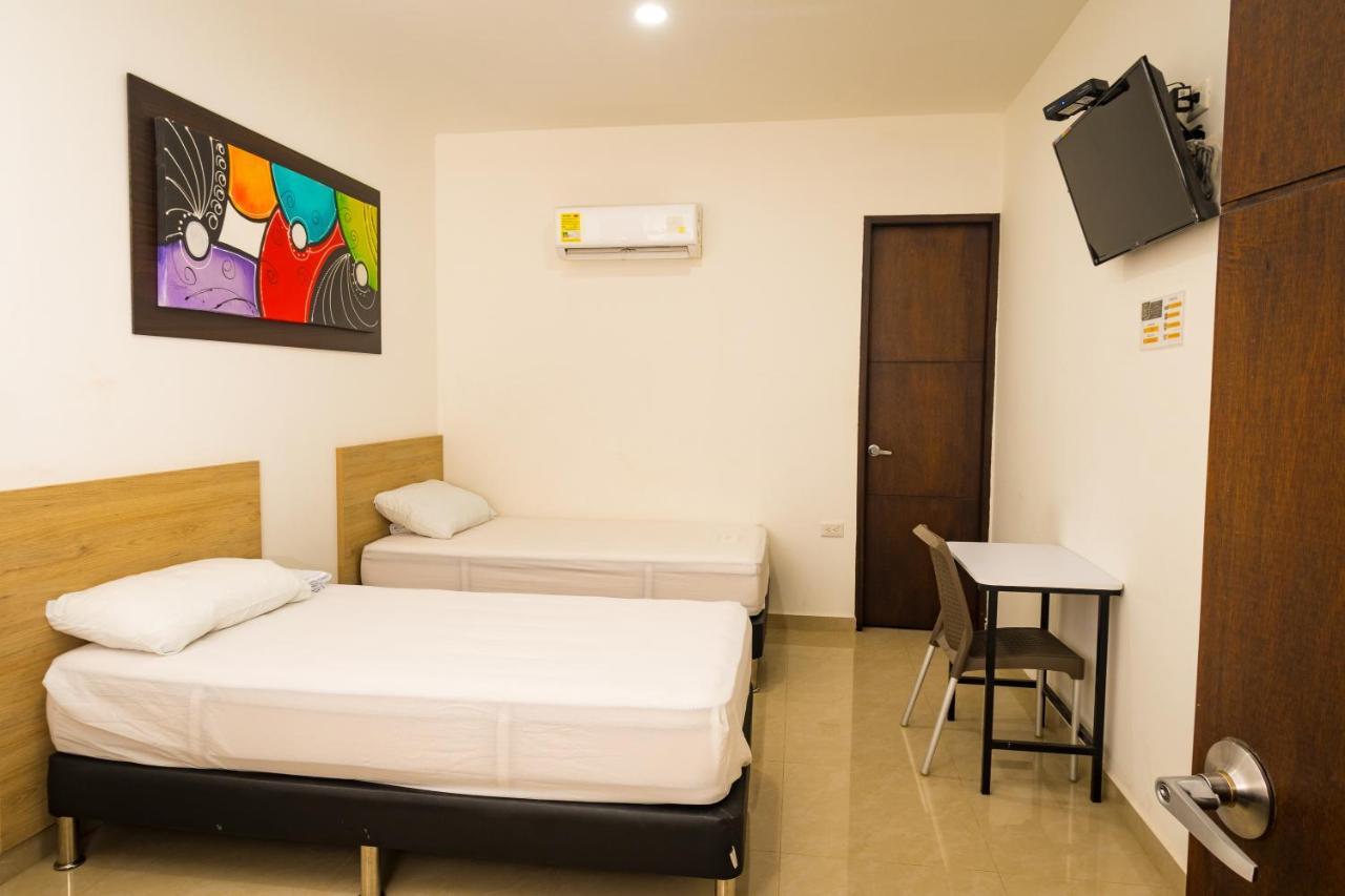 Genesis Hotel Sincelejo Bagian luar foto