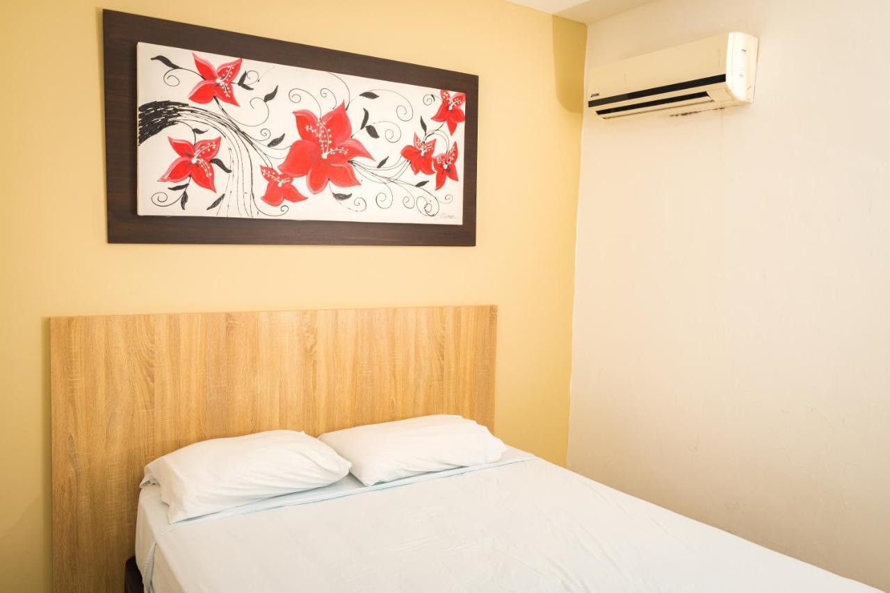 Genesis Hotel Sincelejo Bagian luar foto