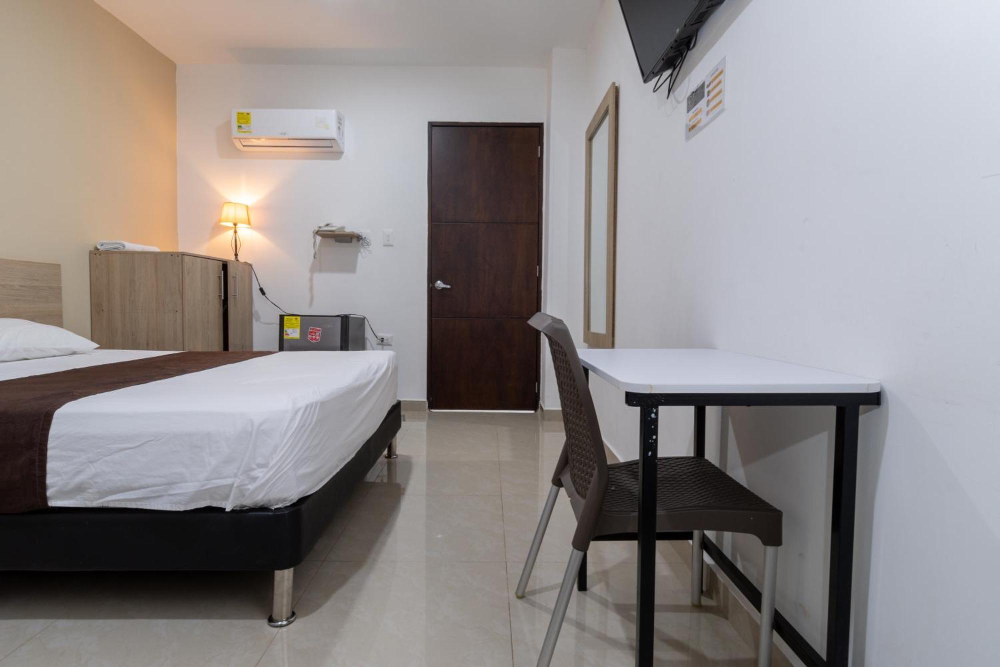 Genesis Hotel Sincelejo Bagian luar foto